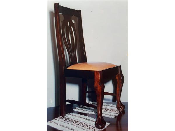 ~/upload/Lots/48386/AdditionalPhotos/lt7r6pnt3p2uy/LOT 12D TABLE Embuia solid wood 16 chairs_t600x450.jpg